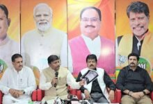 Minister Kedar Kashyap addressing the press conference